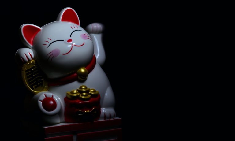 Maneki Neko ou chat porte-bonheur japonais